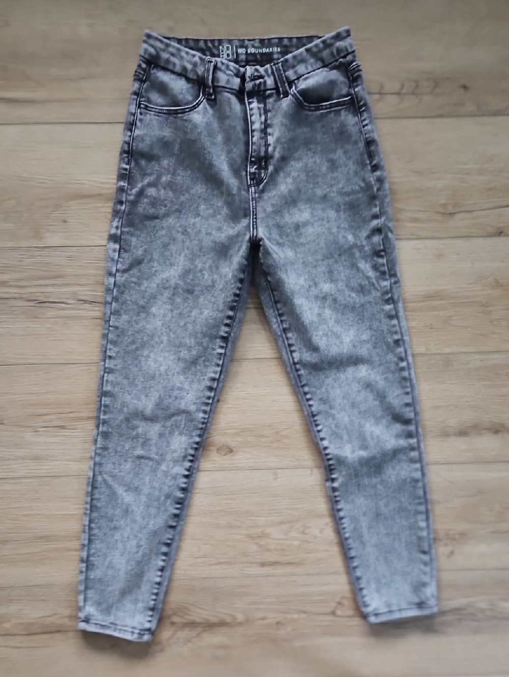 High-Waist Black Grey Acid-Wash Cropped Ankle Women’s Jeans Pockets Size 9